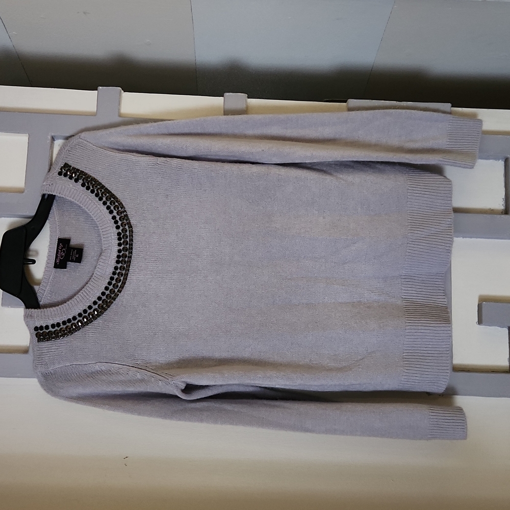 Gray sweater